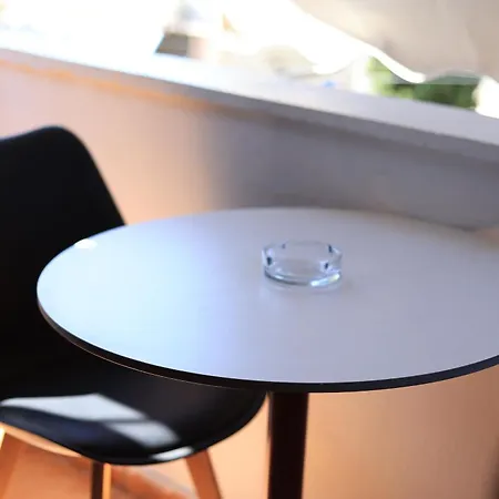 Matisse No7 - One Bedroom With Balcony *